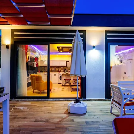 Βίλα Yagmur Uezuemlue Κας