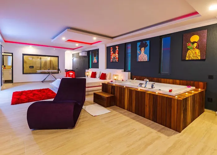 Yagmur Uezuemlue Βίλα Κας