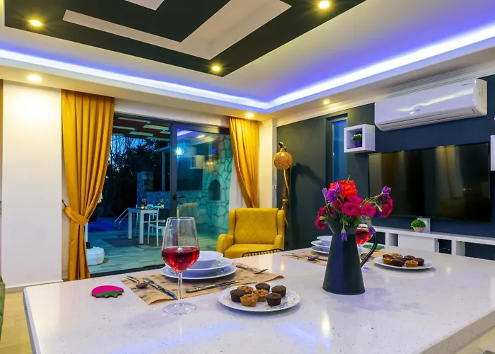 Βίλα Yagmur Uezuemlue Κας