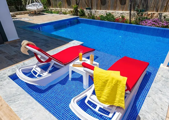 Yagmur Uezuemlue Villa